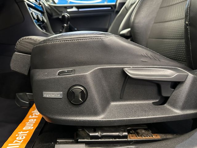 Volkswagen Golf VII Highline BMT 4Motion *Standh*AHK*Xenon*