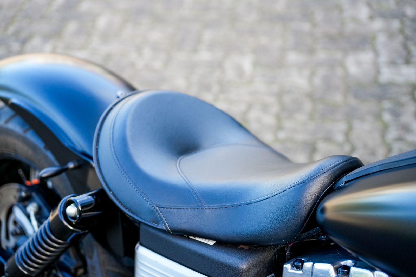 Fahrzeugabbildung Harley-Davidson FXDB Dyna Street Bob Twin Cam 96- Kesstech - Ape