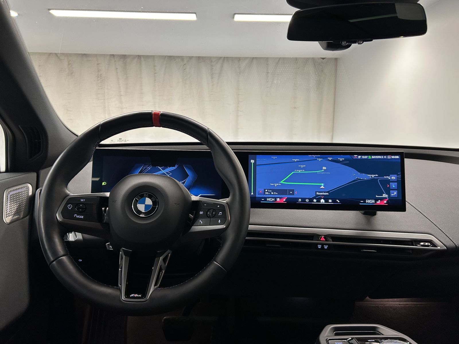 BMW iX - Bild 21