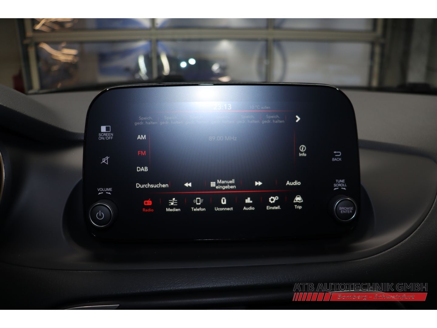 Fahrzeugabbildung Fiat Tipo Urban Sedan 1,6l Diesel 130 PS