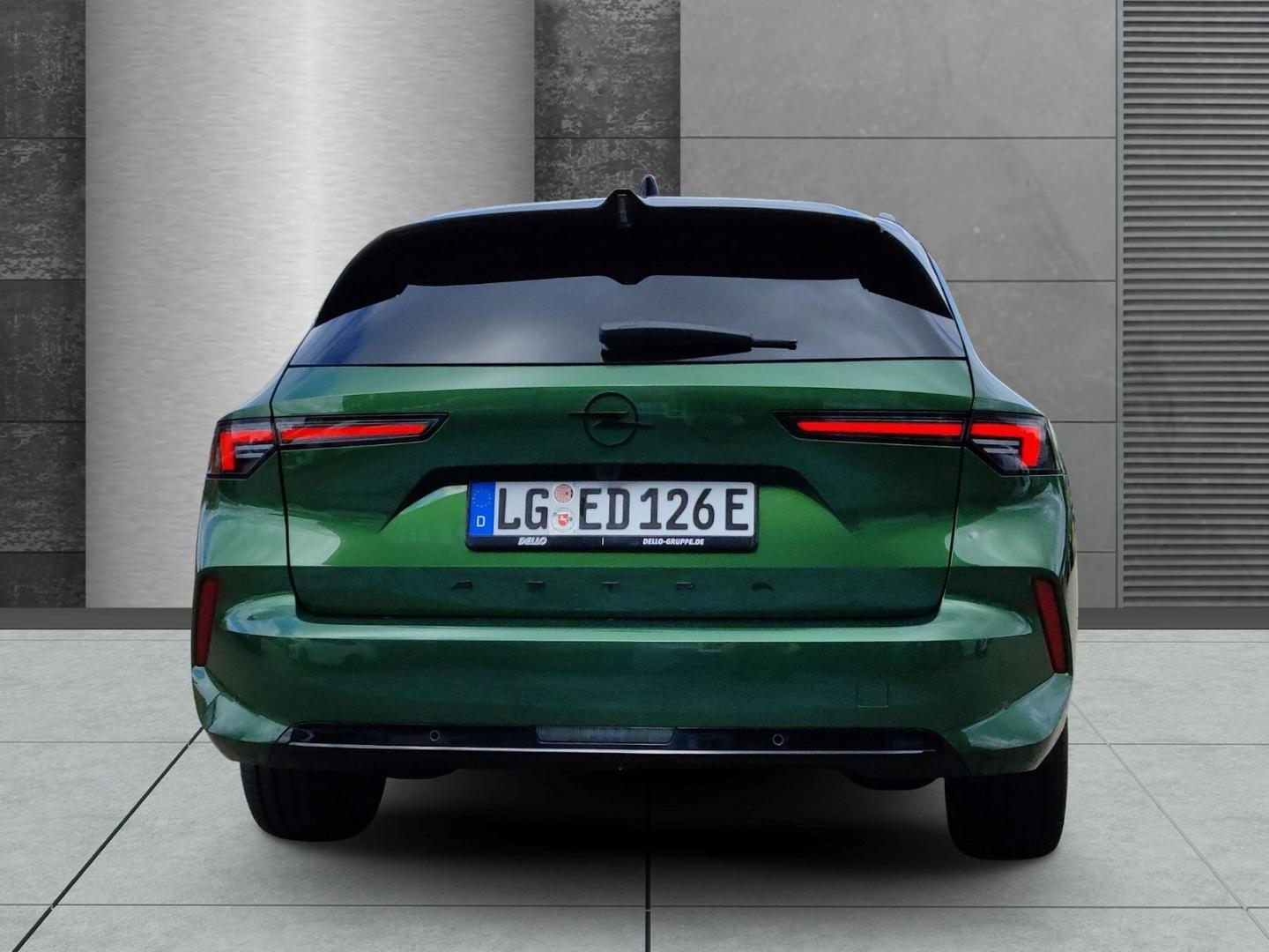 Opel Astra Electric ST Ultimate 58kWh NEUES MODELL AH