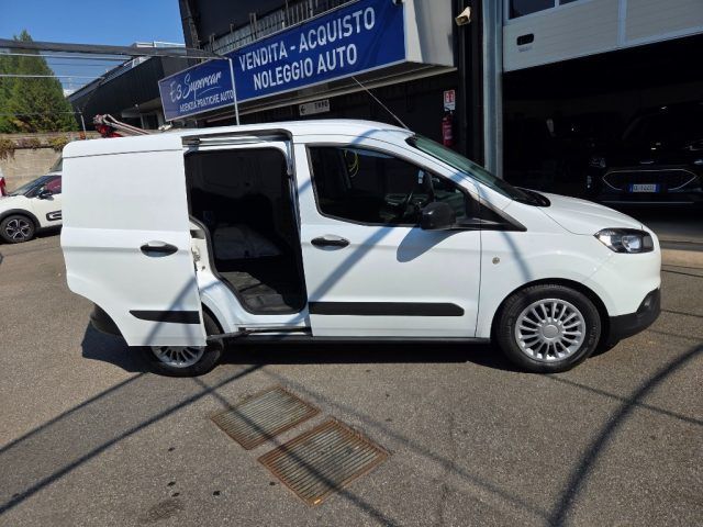 Image of Ford Transit Courier