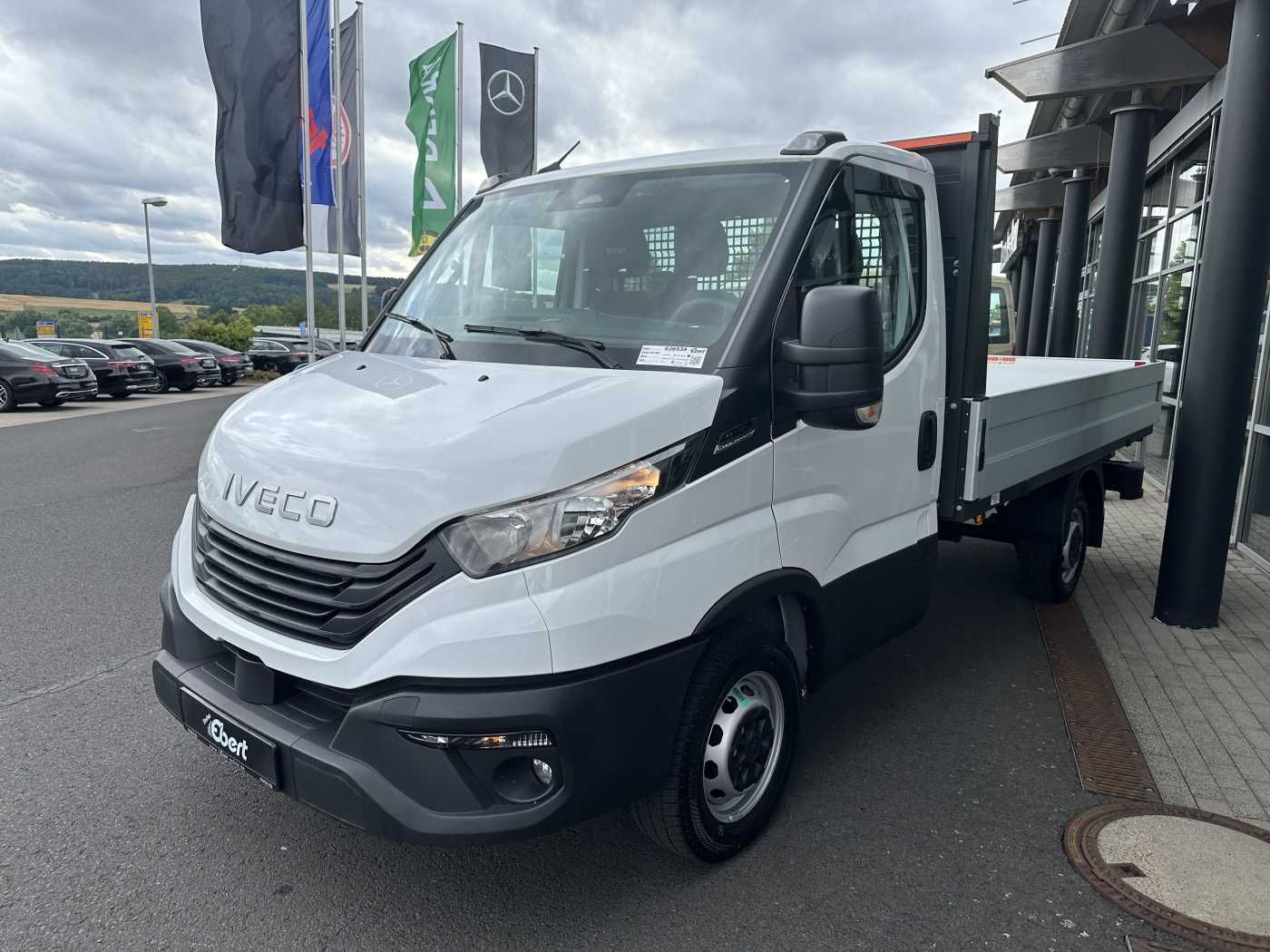 Fahrzeugabbildung Iveco Daily 35S16 A8 Pritsche *R3.450mm*AHK*Automatik*