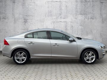 Volvo S60 - 4