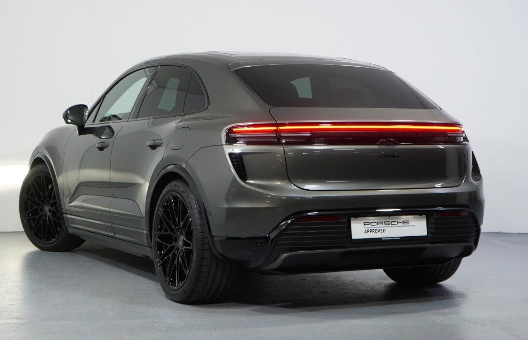 Porsche Macan Electric Turbo imagem 2