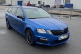 Skoda Octavia 2.0 TDI SCR DSG RS Combi RS - Skoda Octavia: Blau, RS