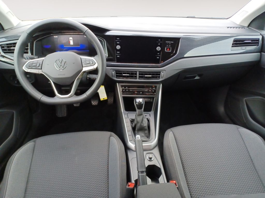 Fahrzeugabbildung Volkswagen Polo 1.0 Life Navi, NSW, Shzg, Climatronic, WR