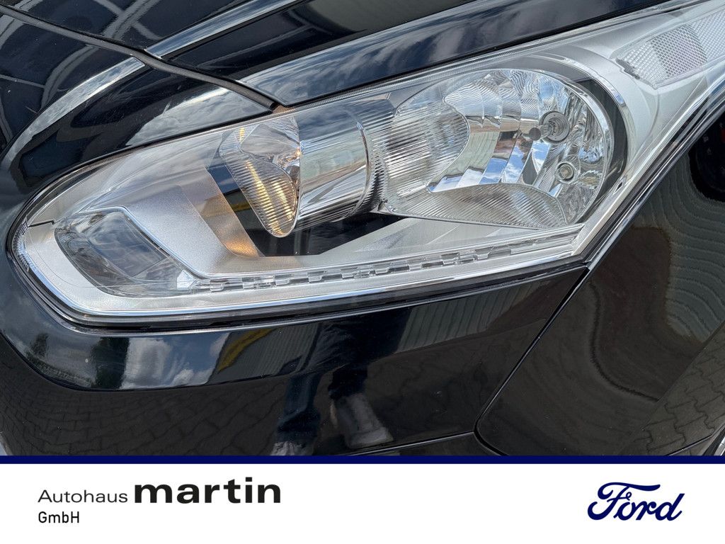 Fahrzeugabbildung Ford Grand Tourneo Connect 1.5 TDCi Titanium