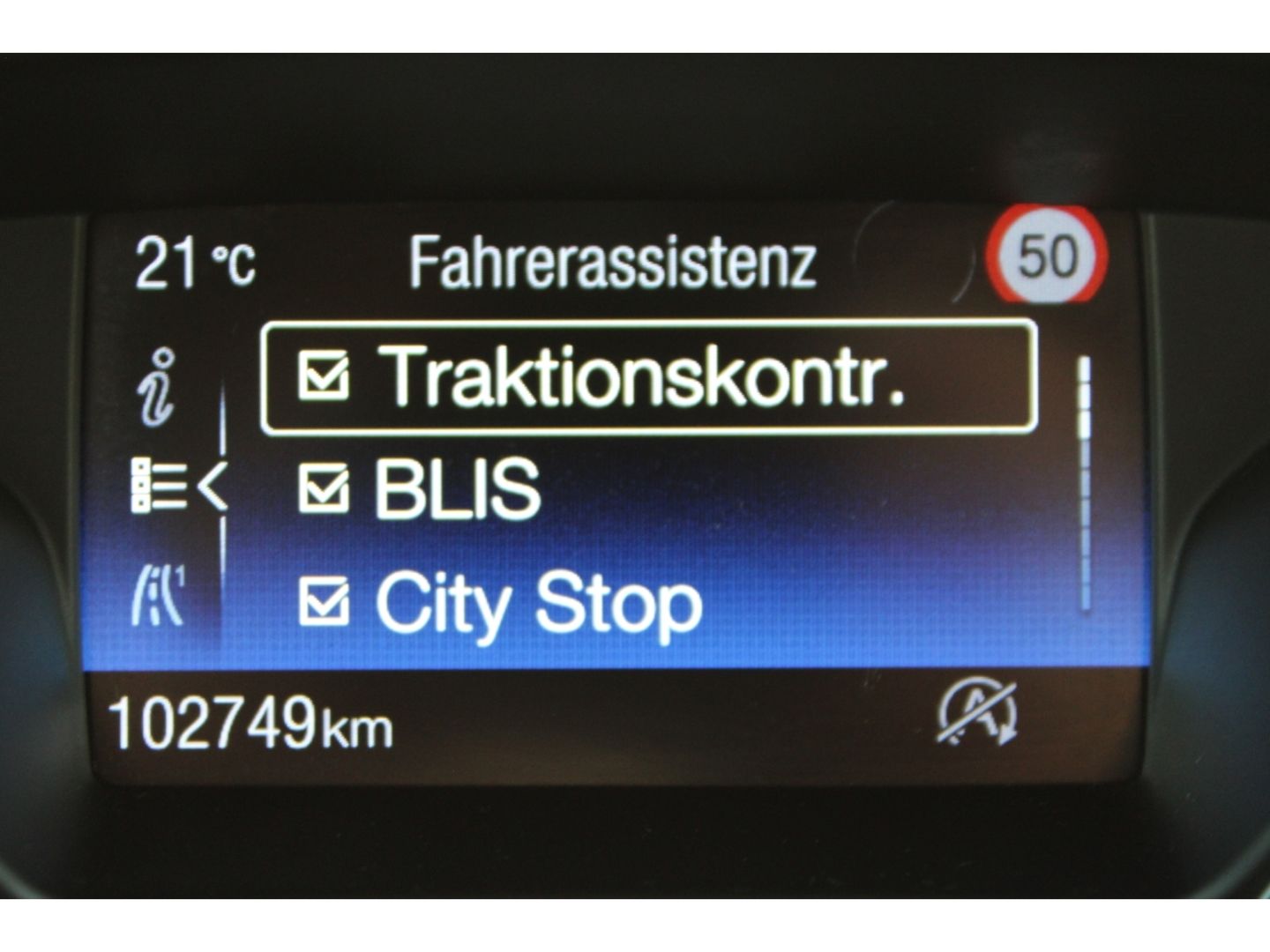 FORD Focus Turnier 1.5 EcoBoost Titanium Navi TWA RFK - Image 17