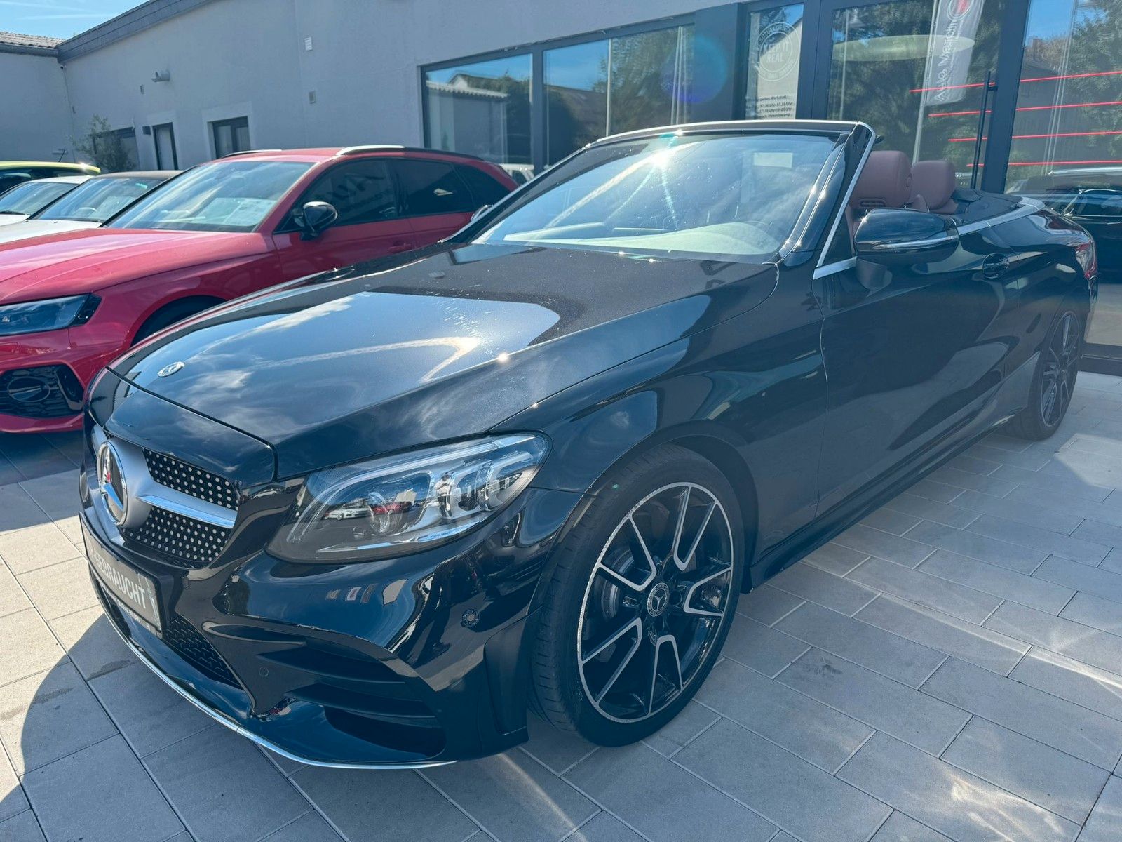 Fahrzeugabbildung Mercedes-Benz C 300 Cabrio AMG-Line