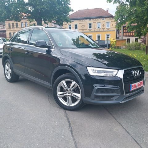 AUDI Q3  quattro Exclusive Line