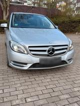 Mercedes-Benz Mercedes Benz B 200 Diesel Automatik - Mercedes-Benz B 200