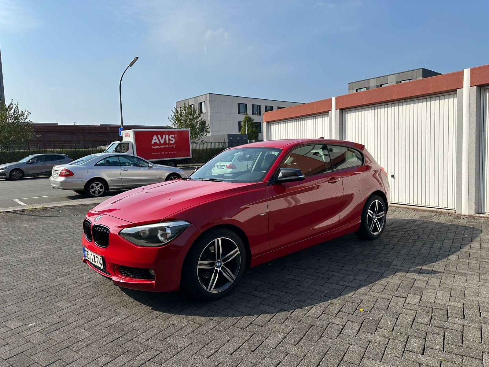 BMW 114