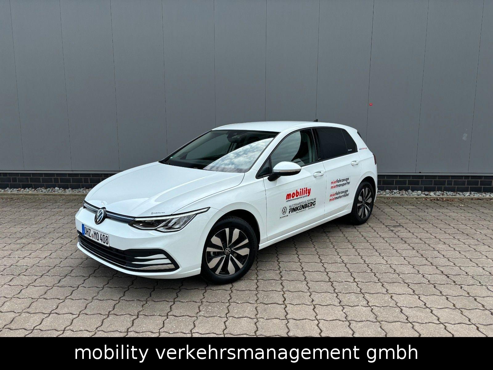 Volkswagen Golf VIII Limousine LED Harman Kardon Fahrschule