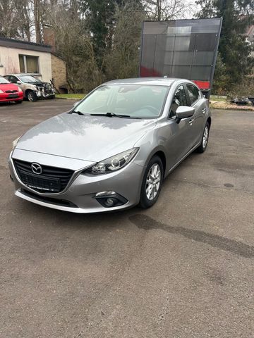 Mazda 3 2.2 SKYACTIV-D 150 Center-Line