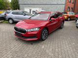Skoda Superb Combi 2.0 TDI DSG L&K+NEUES MODELL+SOFORT - rote Skoda Superb