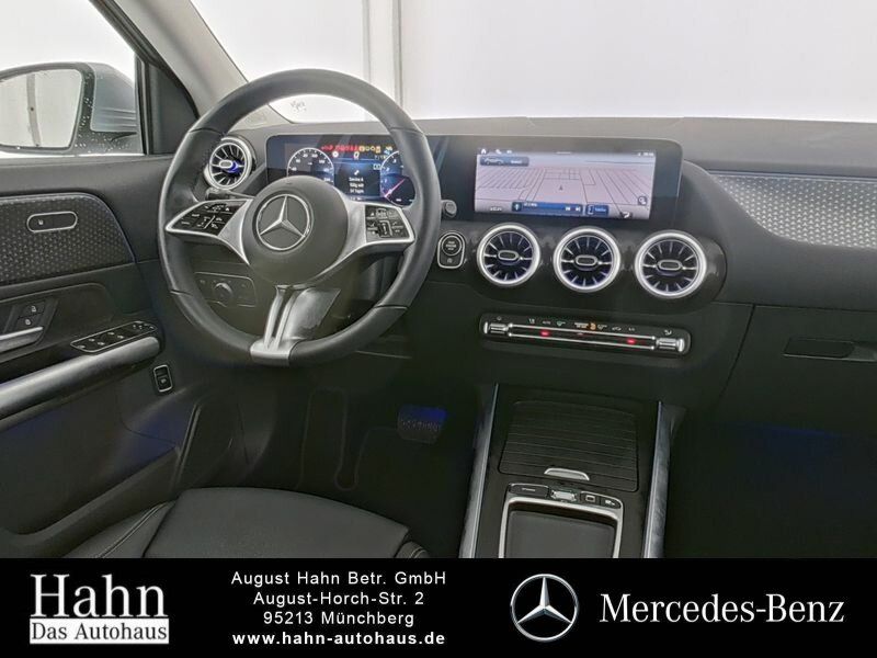 Fahrzeugabbildung Mercedes-Benz GLA 200 PROGRESSIVE/LED/AHK/KAMERA/WINTER/..