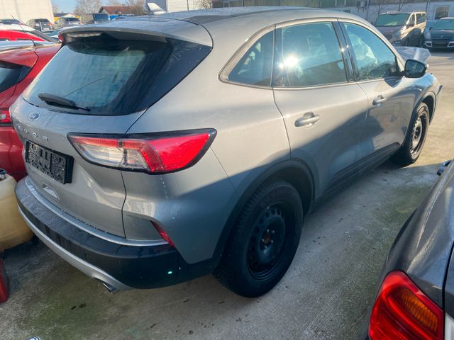 Ford Kuga Cool & Connect