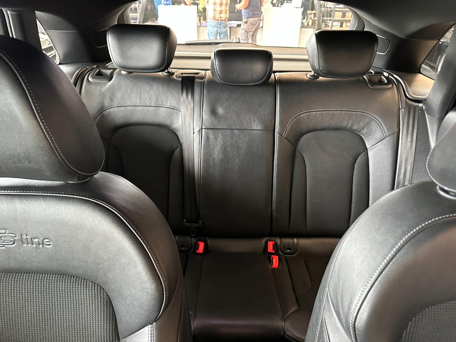 Audi Q3 2.0 TFSI quattro S line 170 ch • BVA • Navi • Bi-Xénon • Sièges chauffants - Keyless