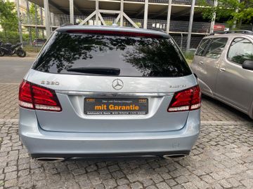 Mercedes E 220 - 7
