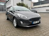 Ford Fiesta Titanium*1Hand*Navi*LED-Tüv NEU* - Ford Fiesta Gebrauchtwagen in Düsseldorf