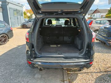Ford Kuga - 10