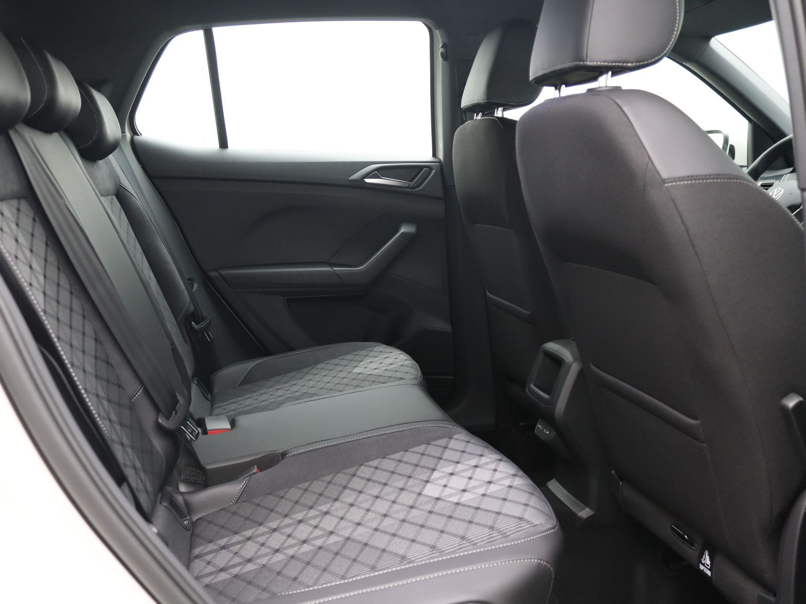 Volkswagen T-Cross - Bild 7