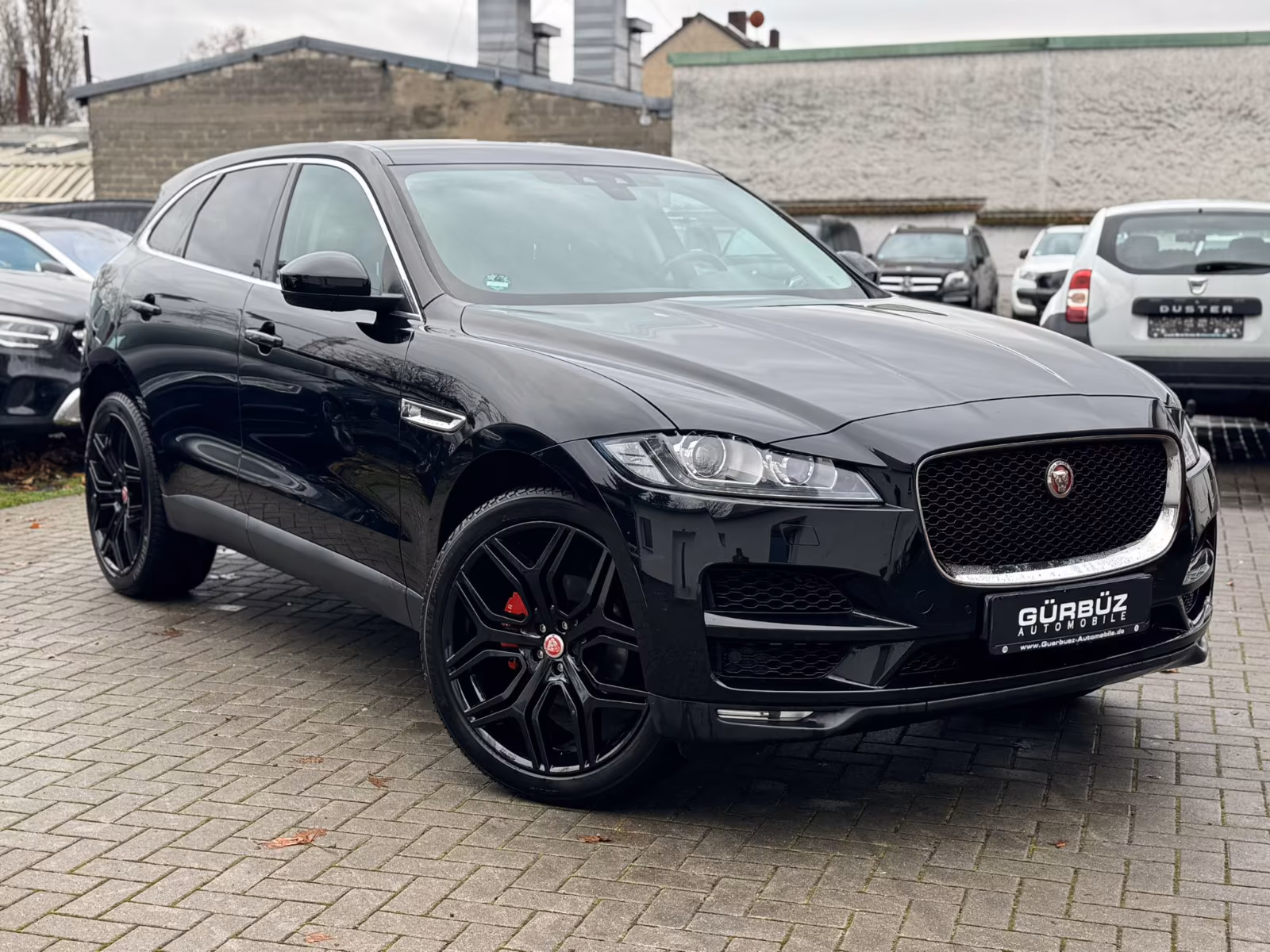 Jaguar F-Pace F-PACE