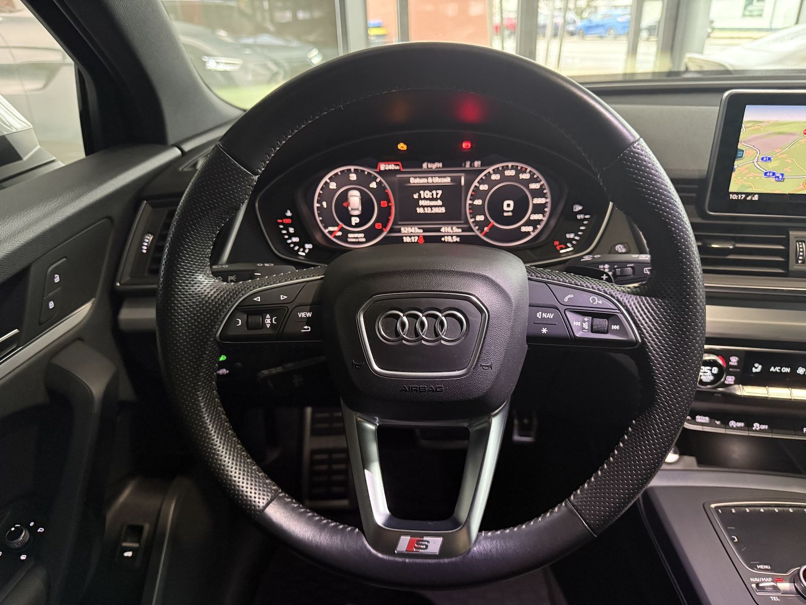 Fahrzeugabbildung Audi Q5 40 TDI qu. Sport S-LINE|NAVI|R-KAMERA|PANO