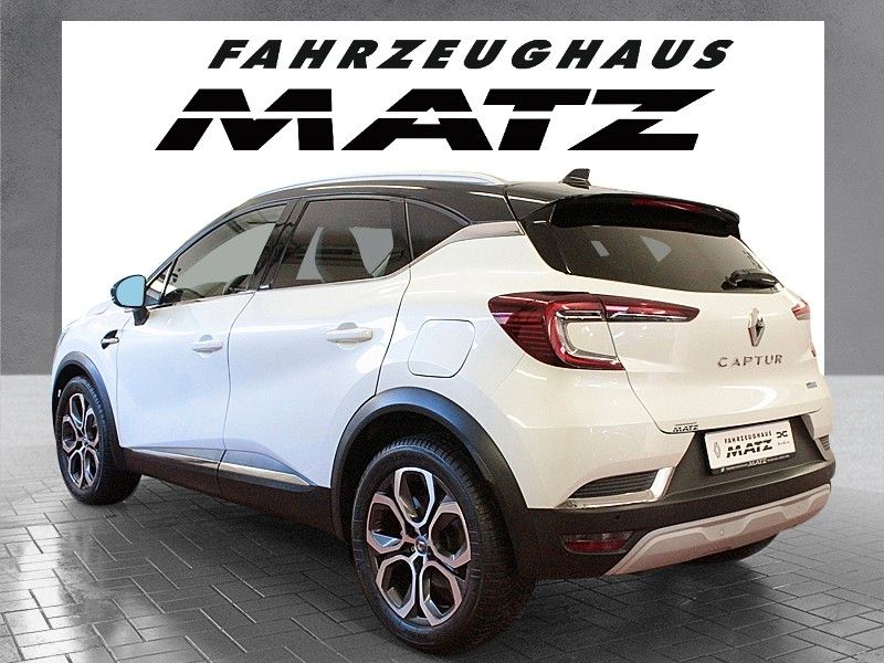 Fahrzeugabbildung Renault Captur E-Tech Plug-in 160  Plug in Hybrid