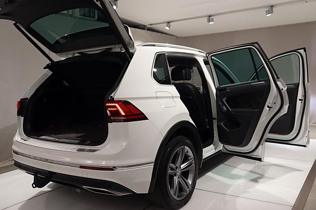 Tiguan 2.0 TSI 4Motion R-Line Pano Dynaudio Lede