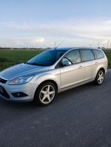 Ford Focus 1,6 VivaTurnier Viva - Ford Focus aus 2010: Viva