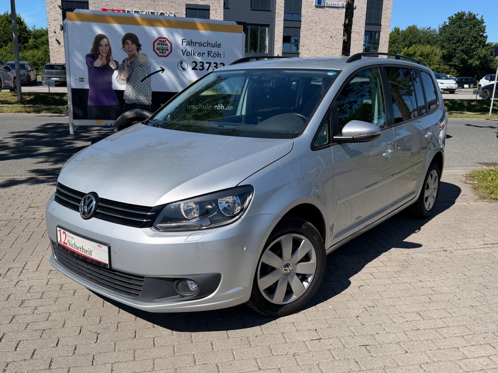 Volkswagen Touran 1.6 TDI Comfortline DSG Temp Navi PDC