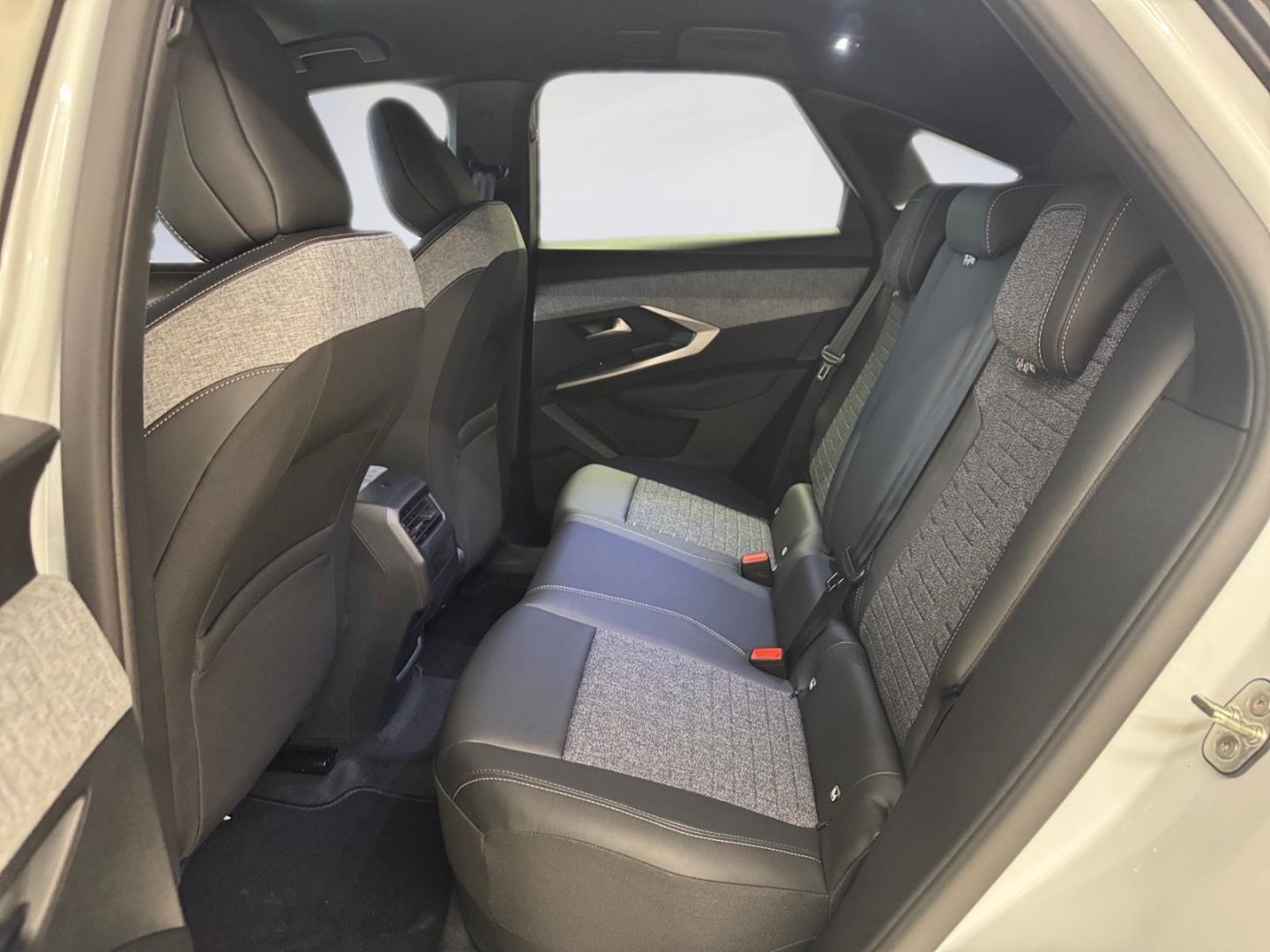 Peugeot 3008 - Bild 12