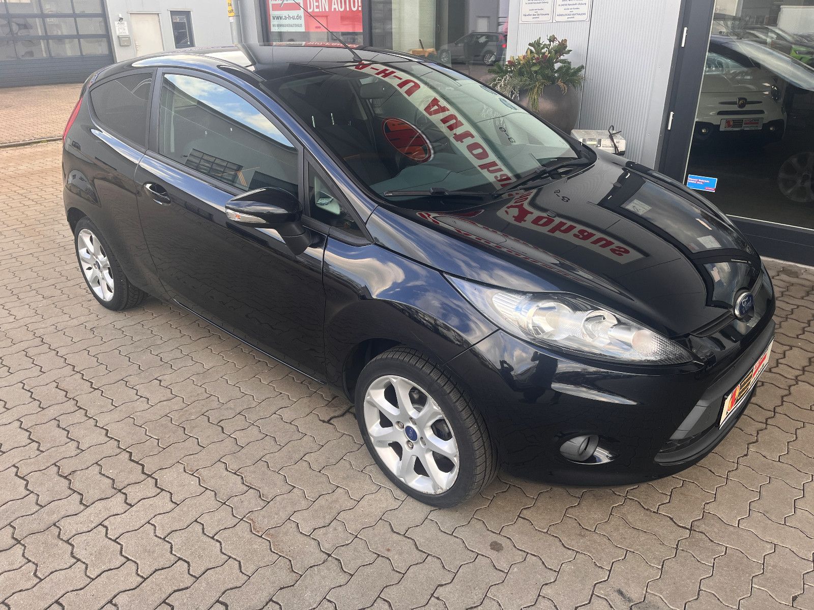 Fahrzeugabbildung Ford Fiesta Viva 1.3