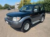 Toyota Land Cruiser 3.0 Tdi D-4D cat 3 porte KDJ - Toyota Land Cruiser mit Diesel-Antrieb: Kombi