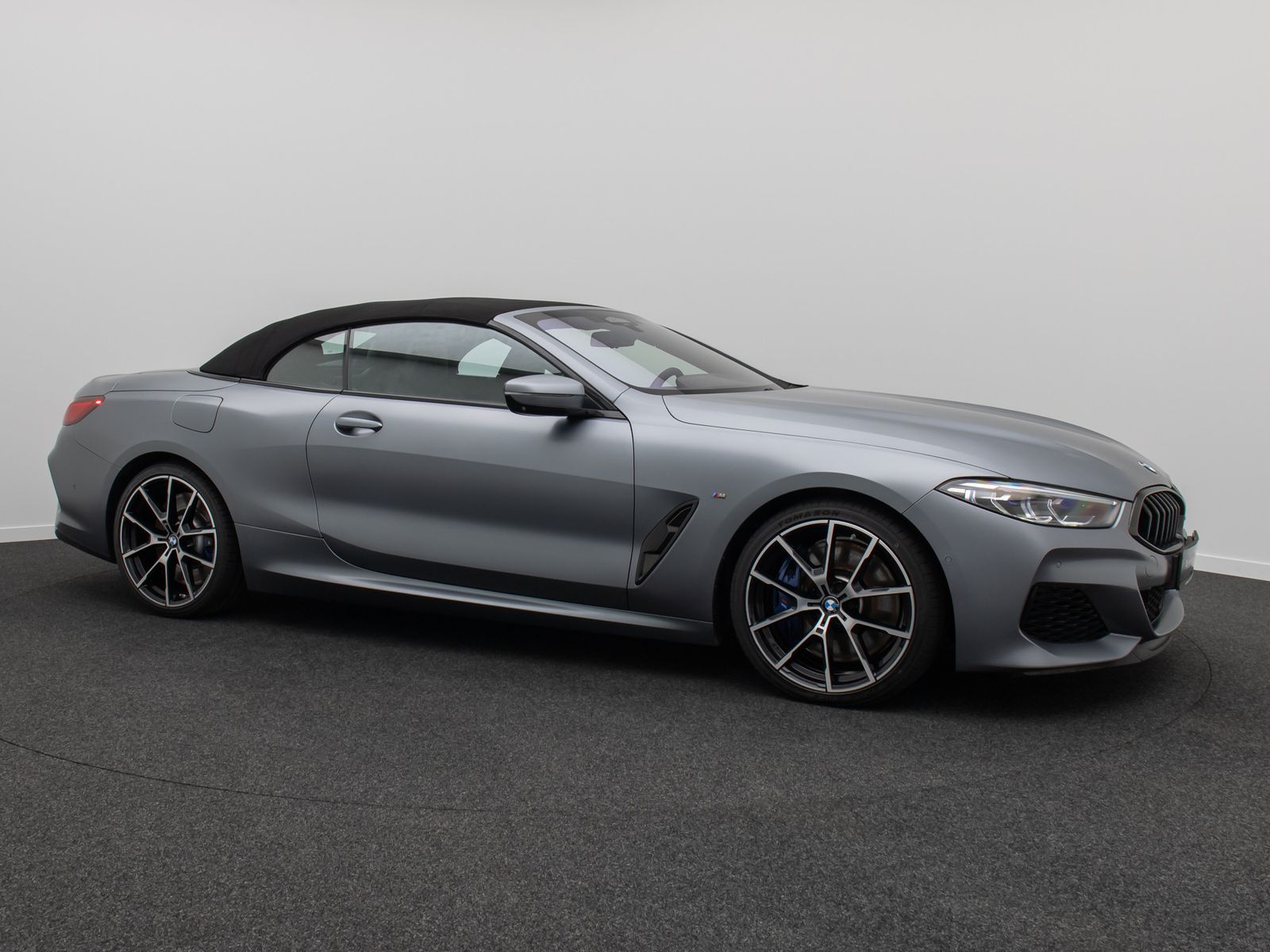 Fahrzeugabbildung BMW M850i xD Cabrio 360°B&W Laser Individual 20"Voll