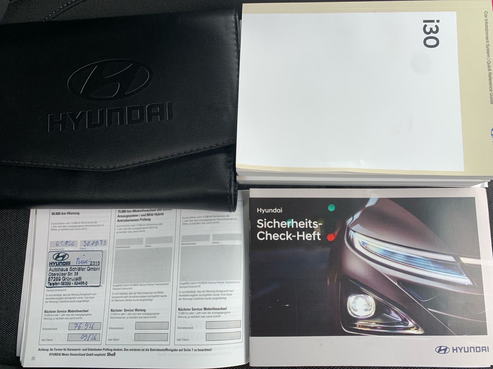 Fahrzeugabbildung Hyundai i30 1.0 T-GDI Edition 30 8x bereift