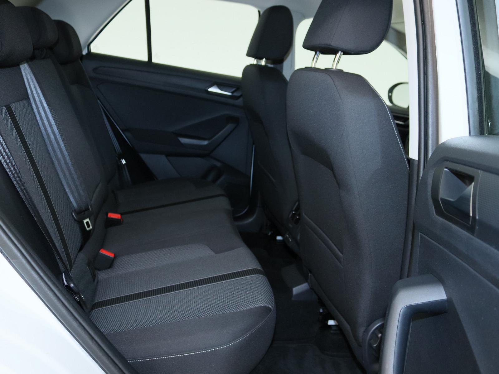 Volkswagen T-Roc 2.0 TDI Life AHK LED ACC NAVI SHZ PDC