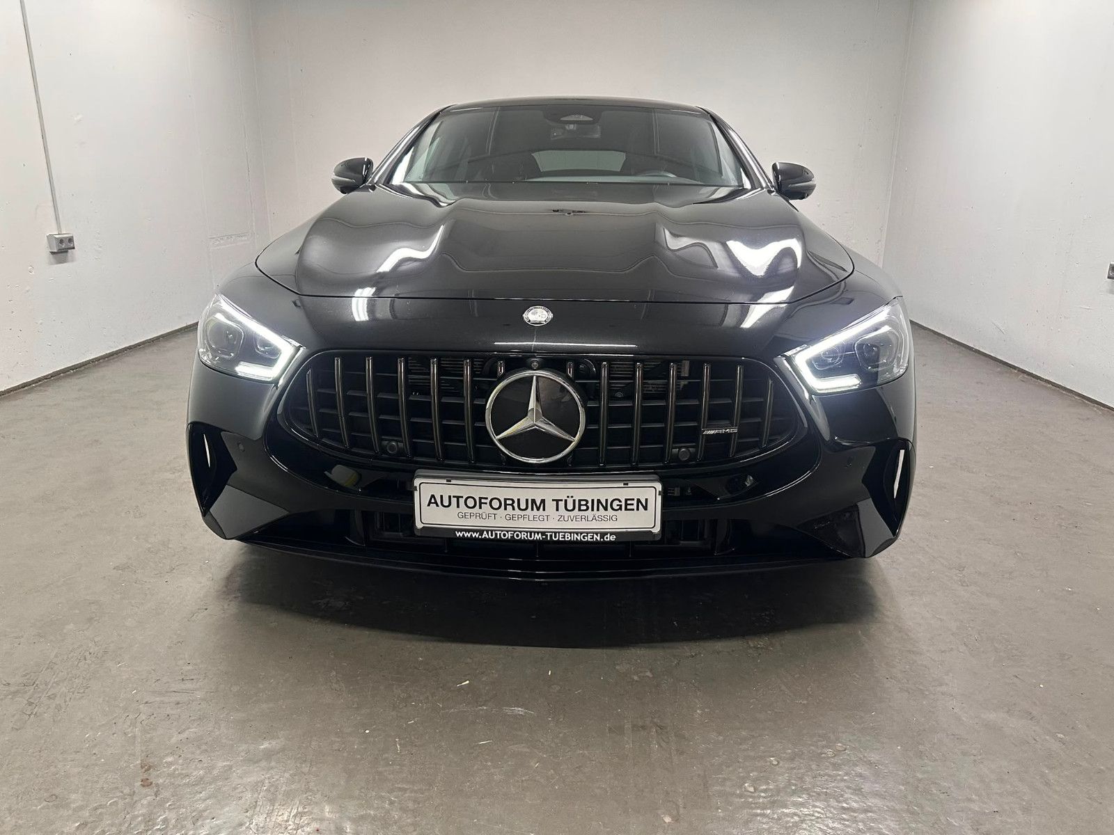 Fahrzeugabbildung Mercedes-Benz GT 63 S E Performance *SHD*KEYGO*NIGHT*SITZKLIMA