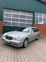 Mercedes-Benz Mercedes Benz E-Klasse  W210/S210 320cdi Mopf - Mercedes-Benz E 320 aus 2000