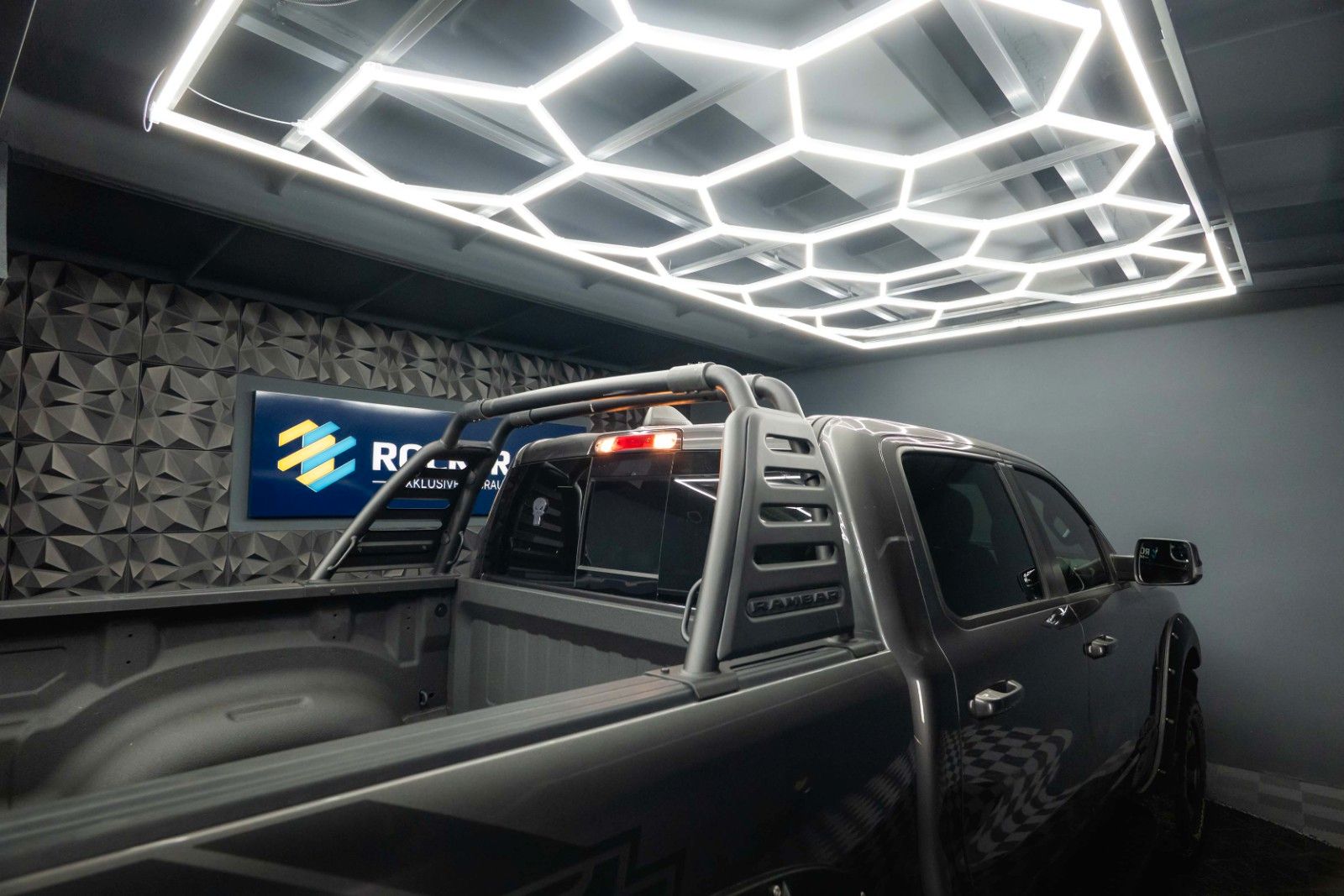 Fahrzeugabbildung Dodge RAM 3.0 V6 EcoDiesel 4x4 REBEL OFFROAD AXLE LOCK