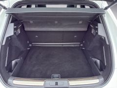 Fahrzeugabbildung DS Automobiles DS 7 Crossback 1.6 E-Tense 300 4x4 Grand Chic