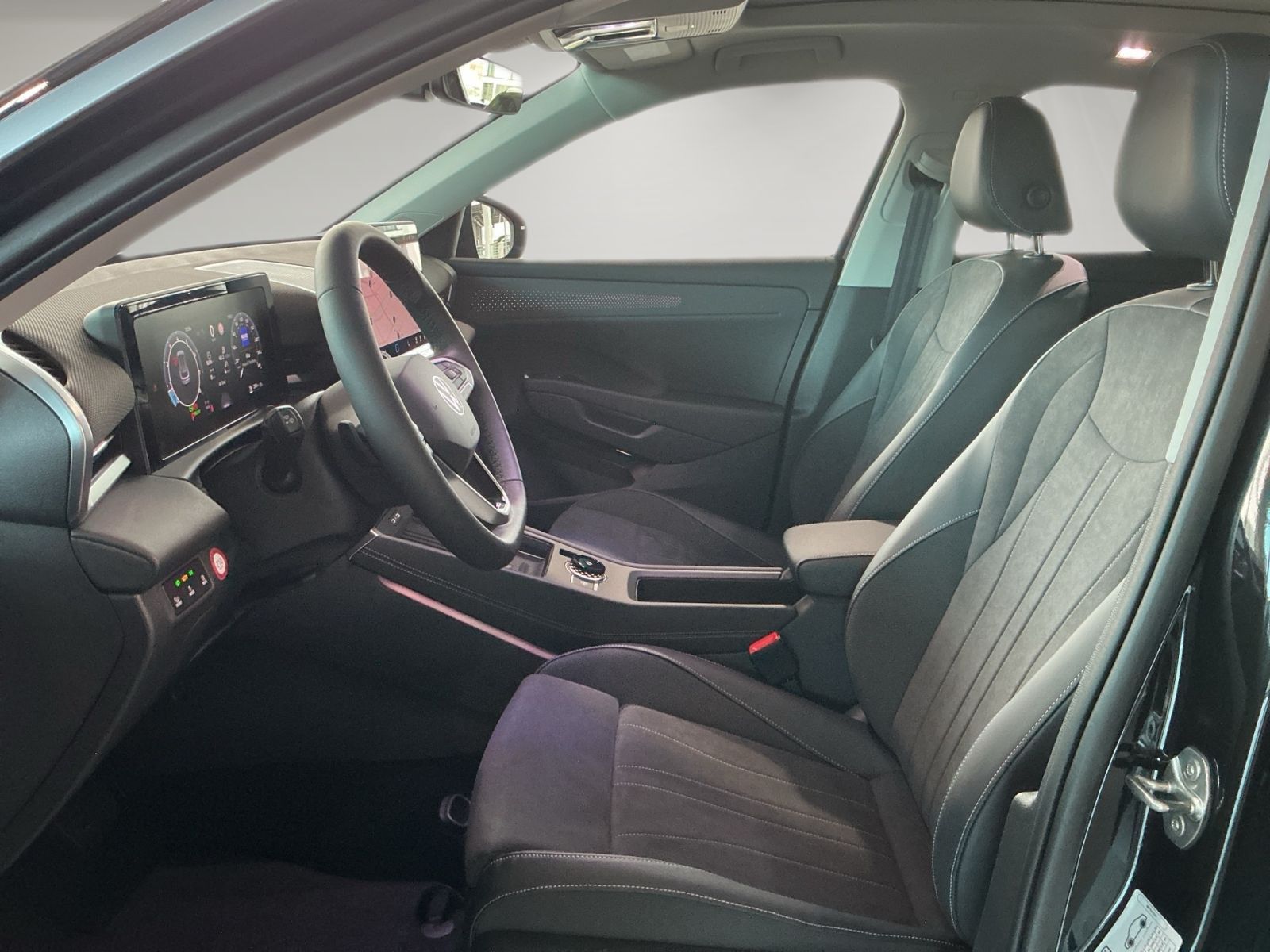 Volkswagen T-Roc - Bild 8
