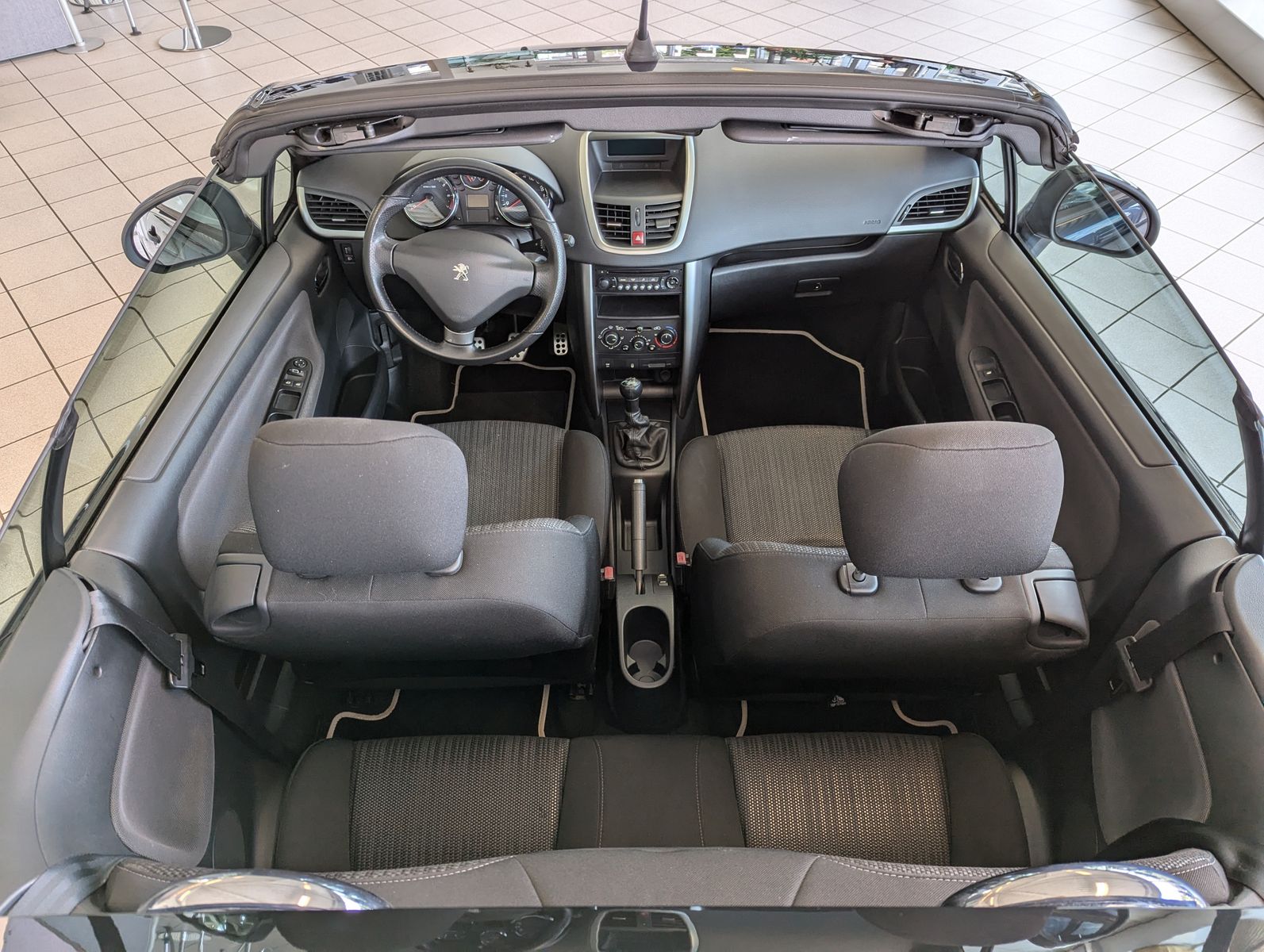 PEUGEOT 207 1.6 Active Windschott Klima Sitzheizung - Image 15