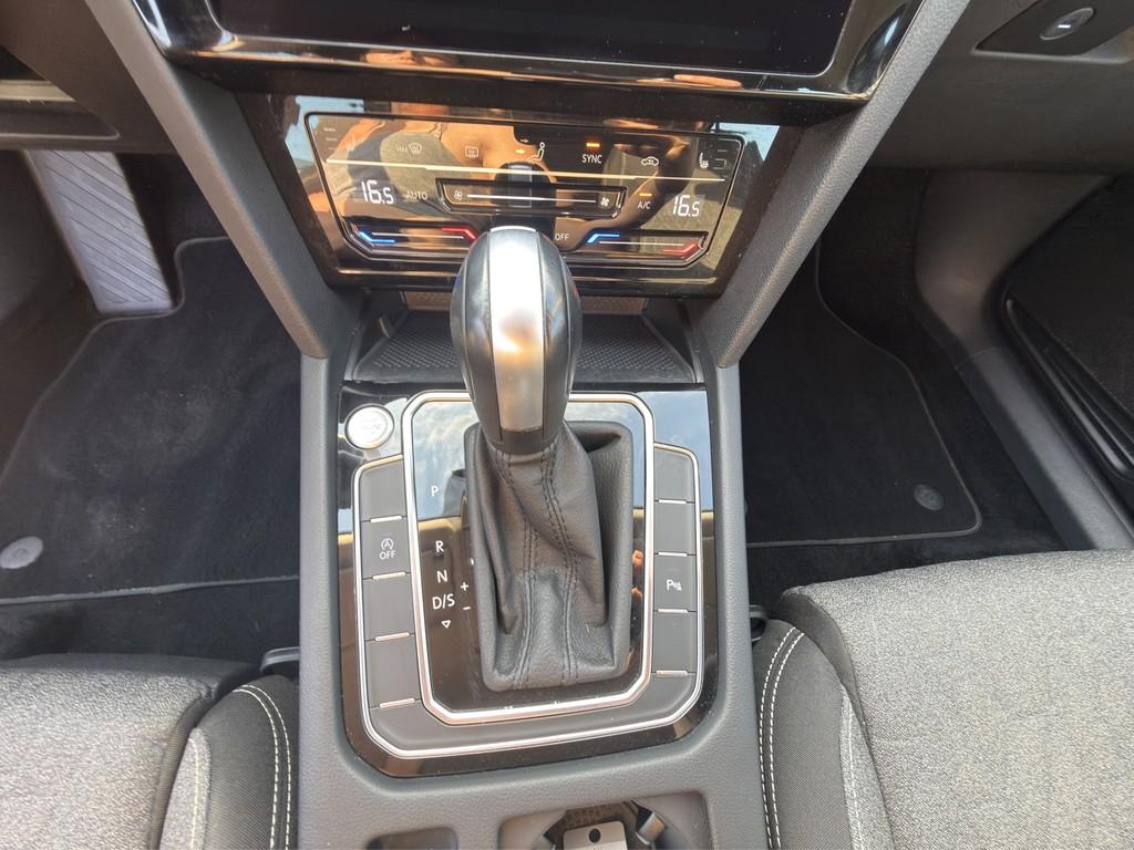Volkswagen Passat Business 4Mot. TDI DSG AHK Matrix, миниатюра 16