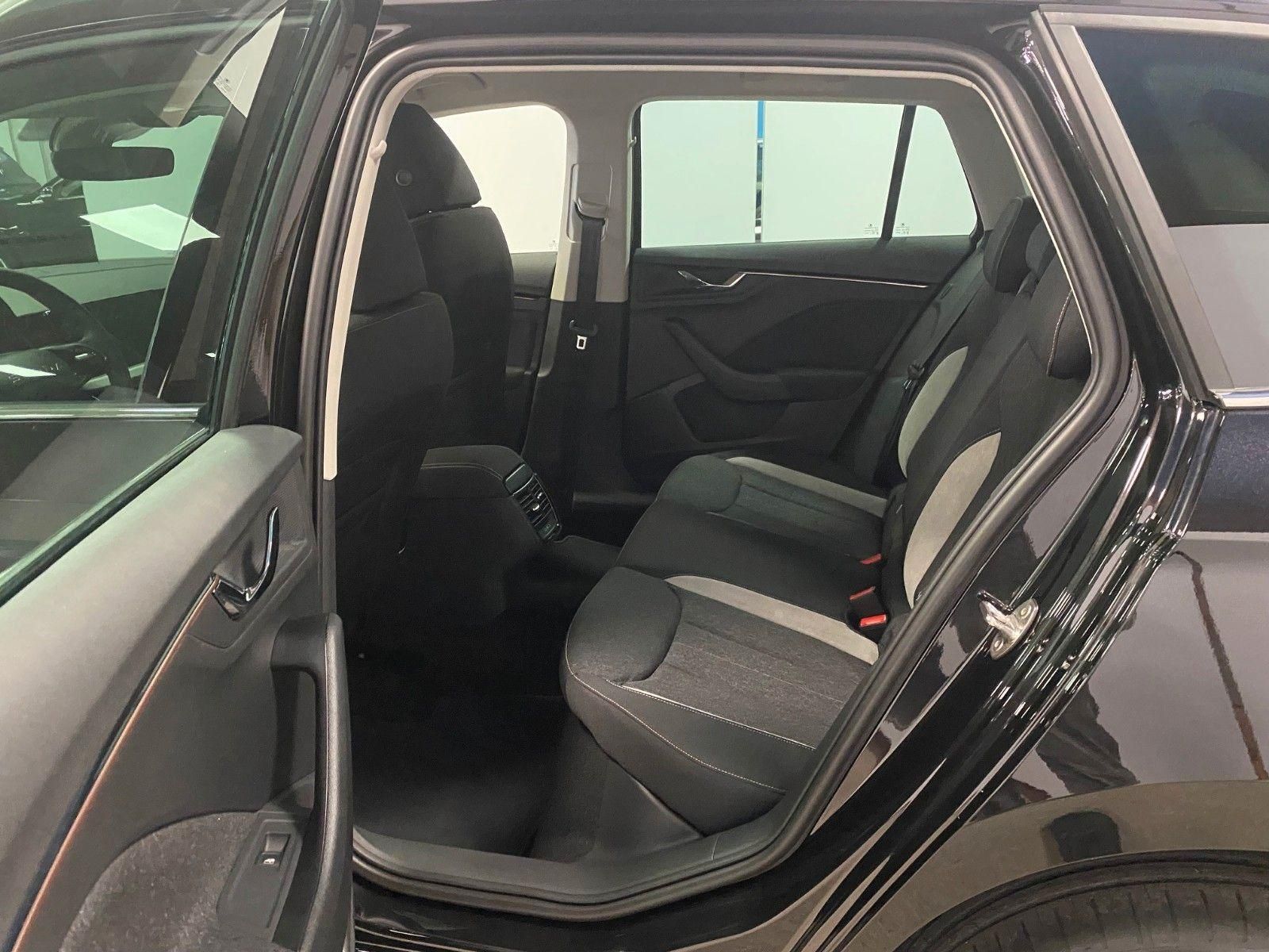 Fahrzeugabbildung SKODA Kamiq 1.0 TSI 85kW DSG Selection ACC+elek.Heck