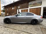 BMW E92 325i Coupé - M-Paket - BMW 325 aus 2006: Coupe, 325i