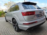 Audi Q7 3.0 TDI quattro tiptronic - - Audi Q7: Silber