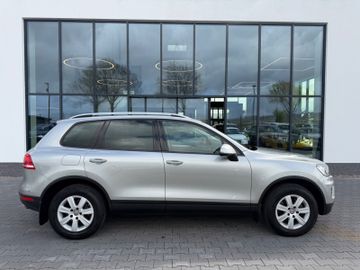 Volkswagen Touareg - 4